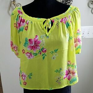 Pretty blouse, from Hollister, small